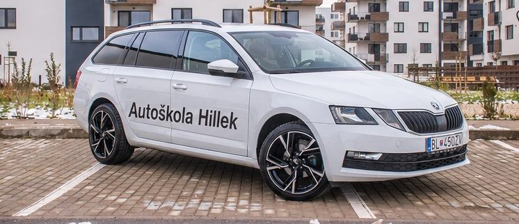 Škoda Octavia Combi autoškoly Hillek